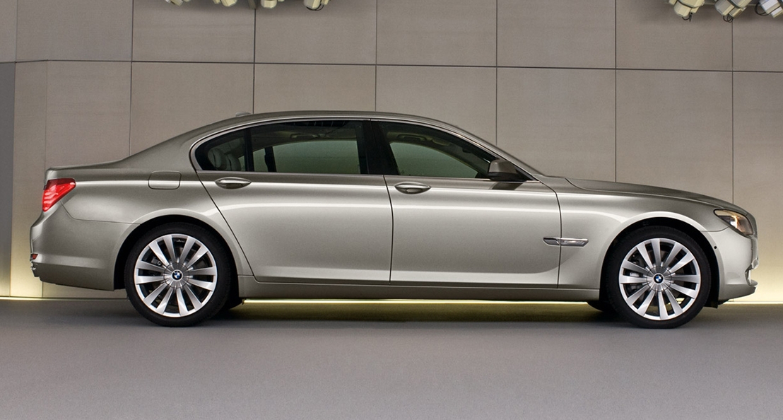 ب ام و 730Li 2010